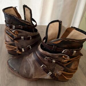 Freebird Crue brown and gray leather boots